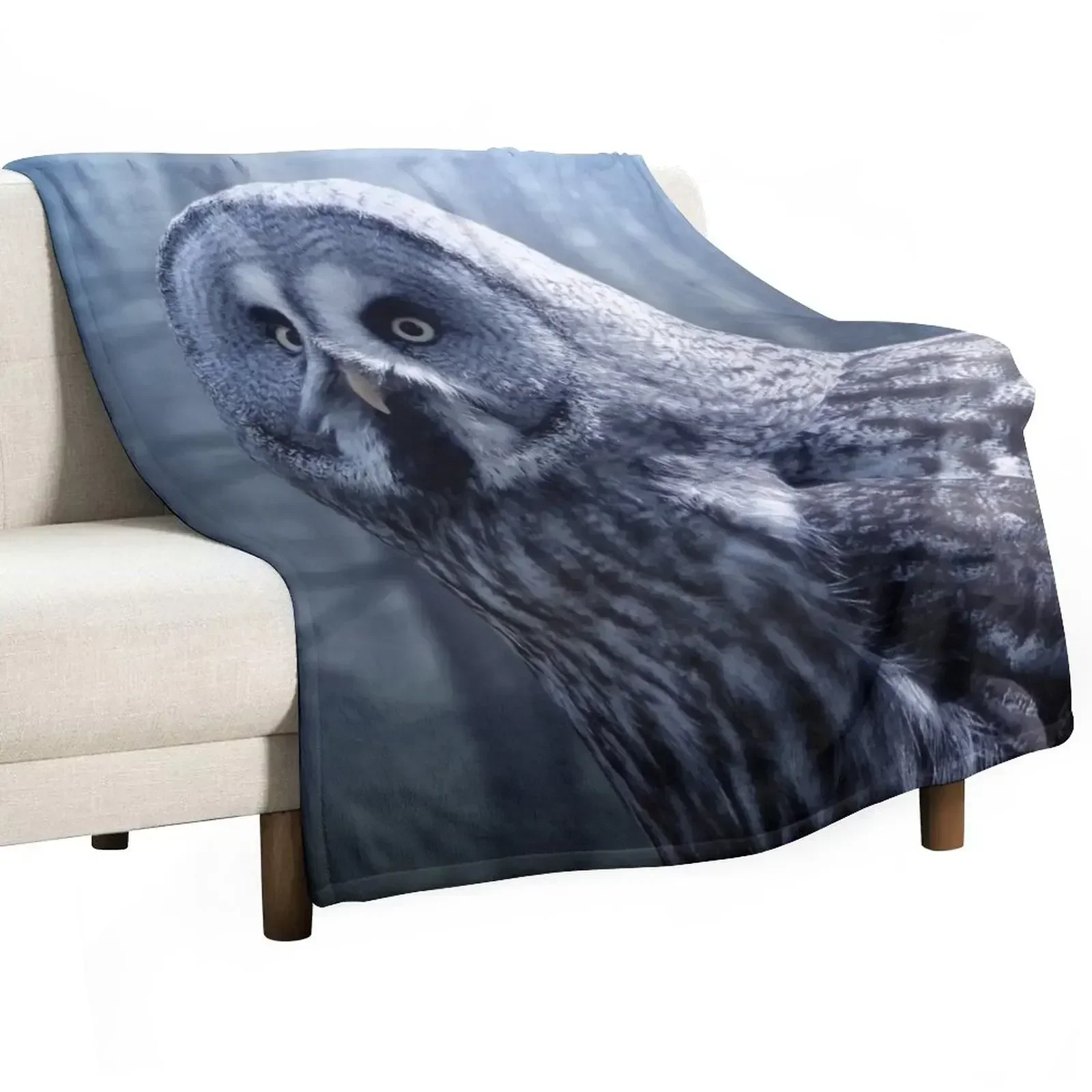 

Beautiful Owl In Forest Nature Throw Blanket Cute Plaid Bed Fashionable Decorative Sofa Blankets