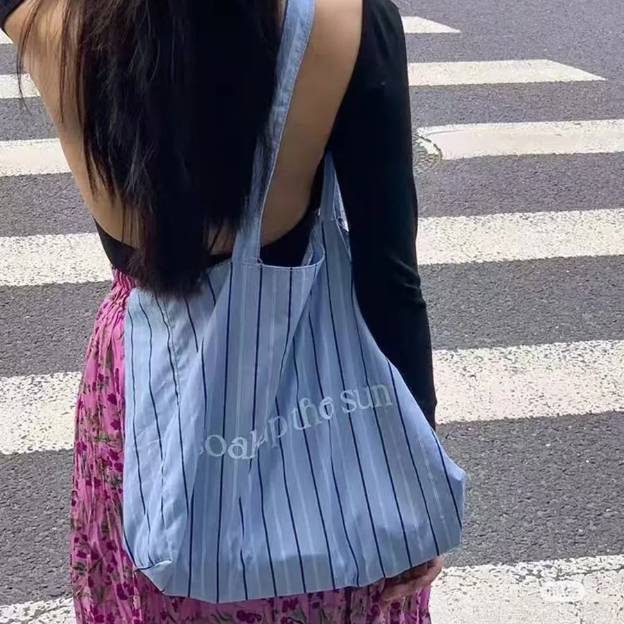 Borsa a tracolla da donna a righe Borsa a tracolla versatile ed elegante da donna Semplice con manici Borse da viaggio di grande capacità