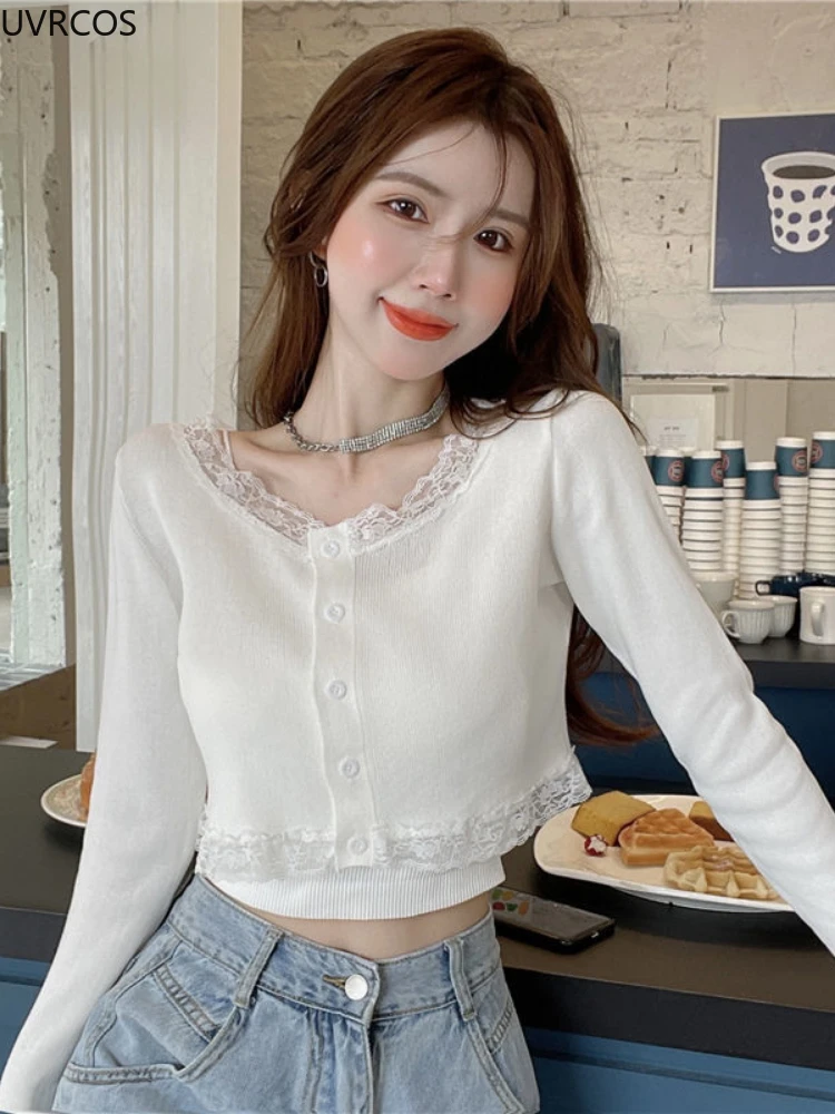 Korean Style Sweet Long-sleeved Thin Sweater Cardiga Women Chic Kawai Lace Patchwork Slim Crops Top Casual Short Knitted Jacket