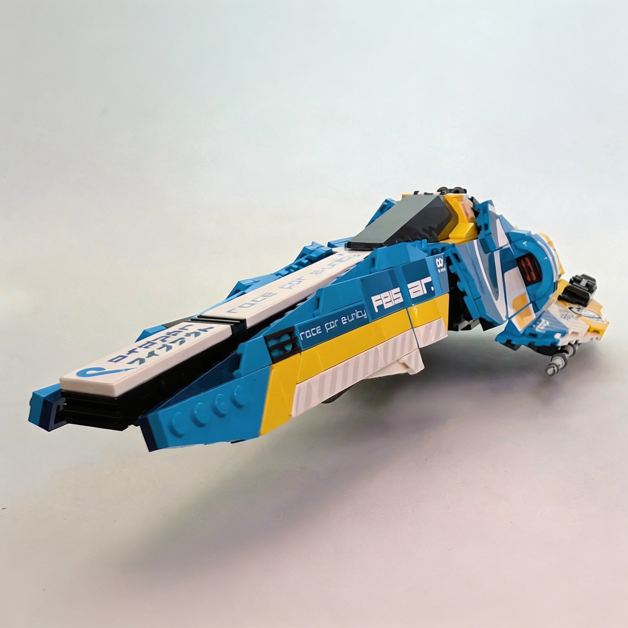 822pcs MOC Other WipEout - Feisar Anti-gravity Racer Model Christmas Gift Bookshelf Display Home Decor Collectible Desk Ornament