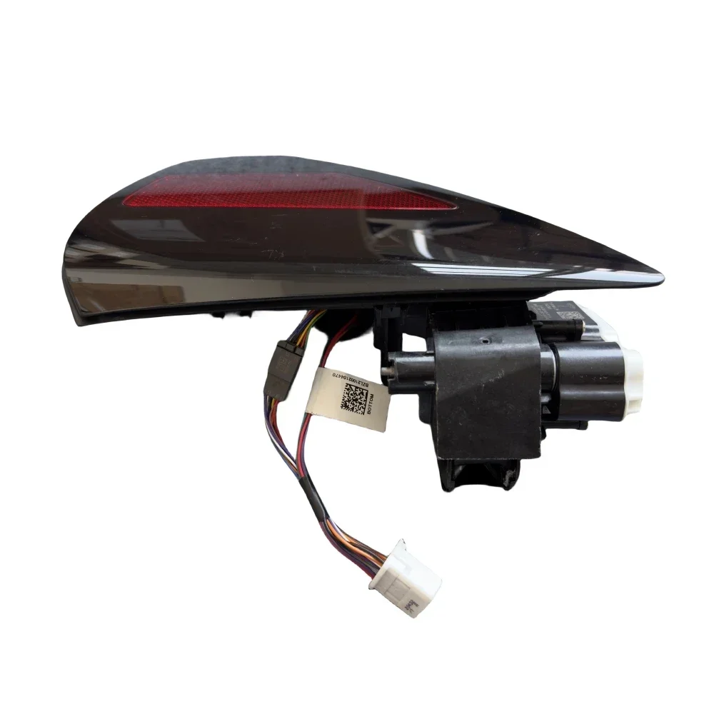 

BAINEL Rear Left Side Reflector with Charge Port For TESLA MODEL Y EU Version 1505514-00-D ORIGINAL