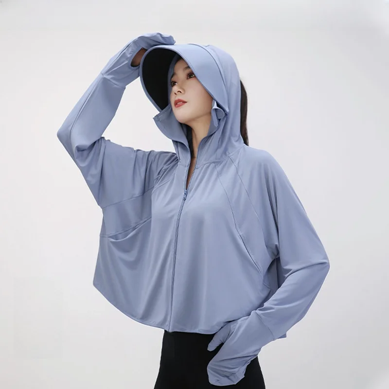 Women's Summer Thin Ice Silk UV Protection Clothing Breathable Lightweight Outerwear UV Protective Coat Outdoor Clothing