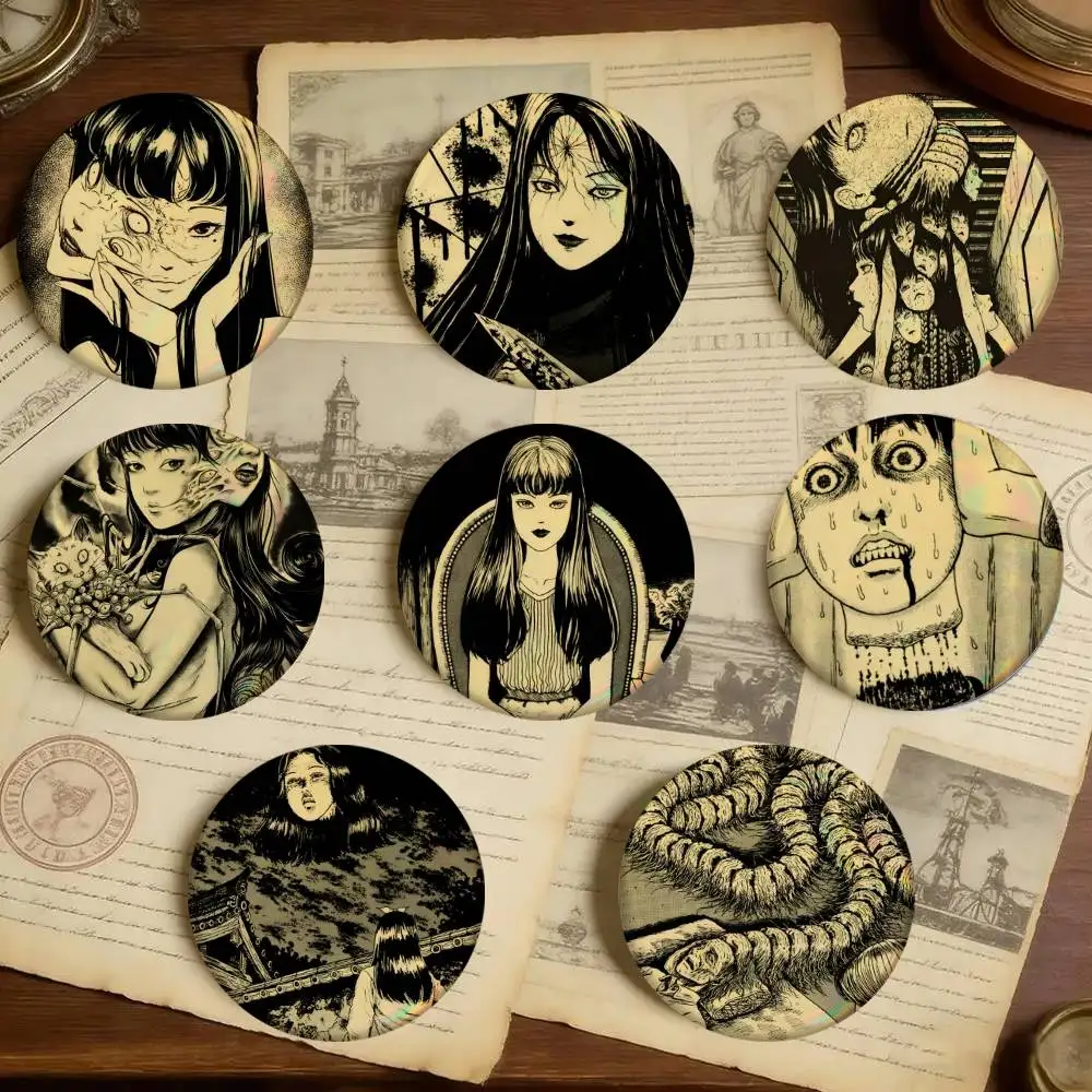 Vintage Junji Ito-Tomie Horror Girl Retro Badges 25 32 44 58 75 Mm Round Cosplay Pin Bag Decor Friends Gifts Brooch Souvenir