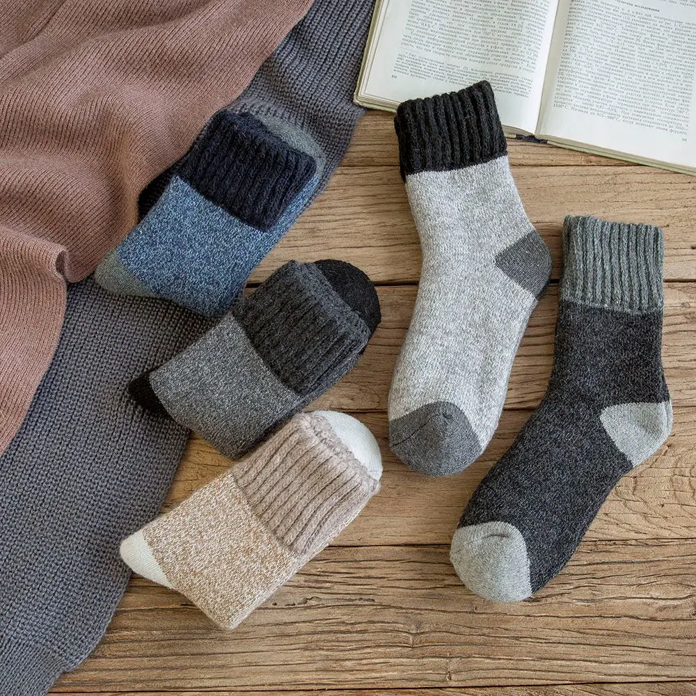 Men Winter Cold-resistant Woollen Socks Super Warm Socks in Tube with Thicker Cashmere All-match Retro Snow Casual Average Yards