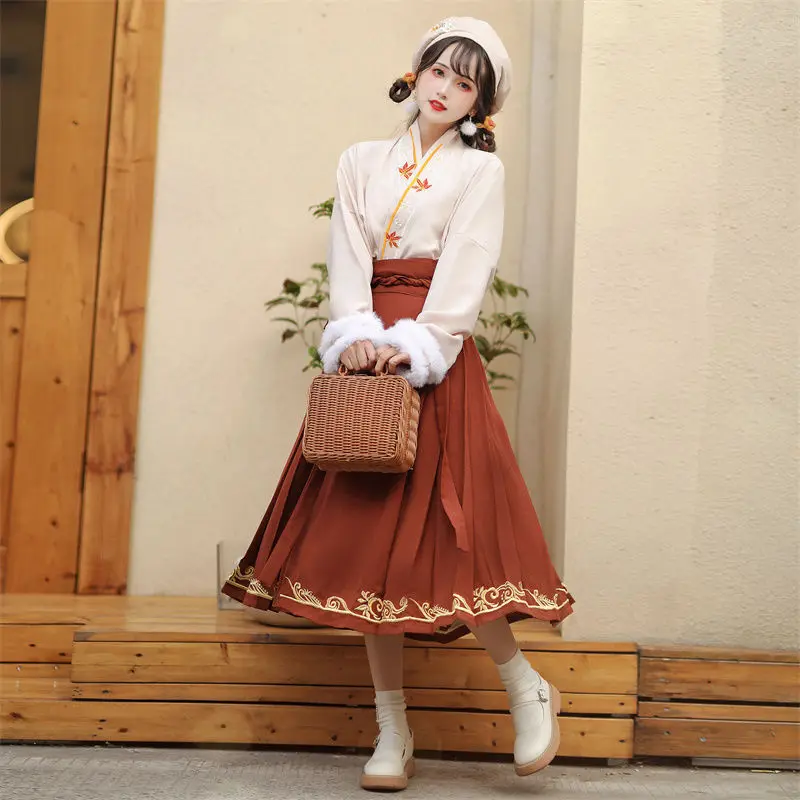 Han Xu Song Han Costume Women's Winter Han Element Suit Maple Flower Snow Rabbit Long Bulb Daily Mamianqun New Year Dress