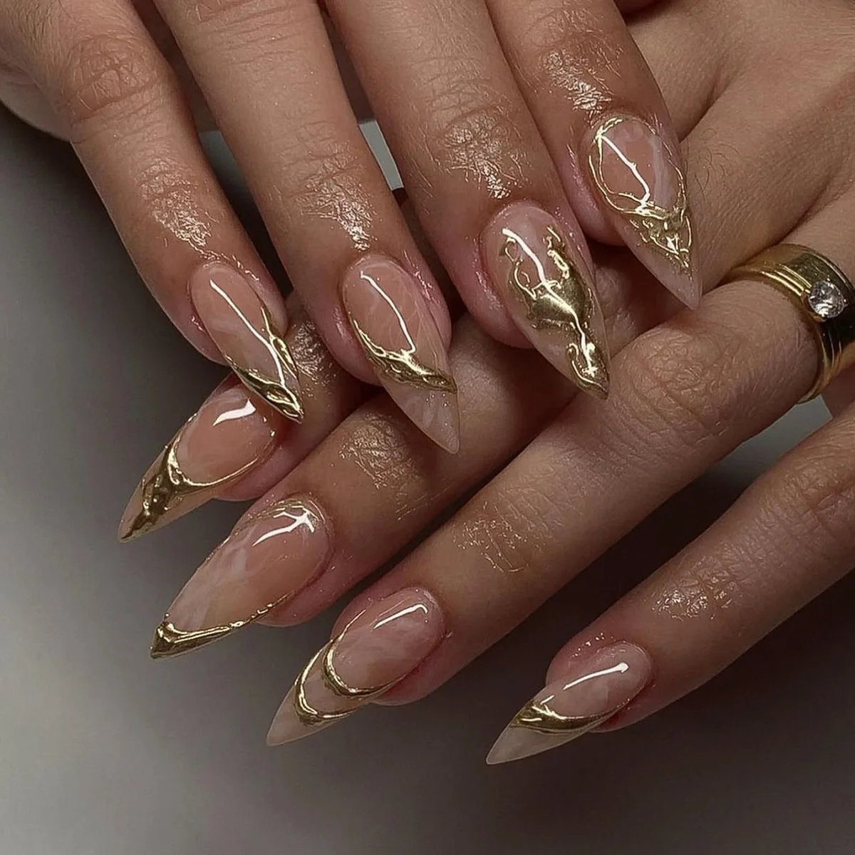 24Pcs Mid-length Almond Press on Nails with Gold Foil Gradient French Full Cover Fake Nail Set Glossy Fashion Wearable Nail Tips