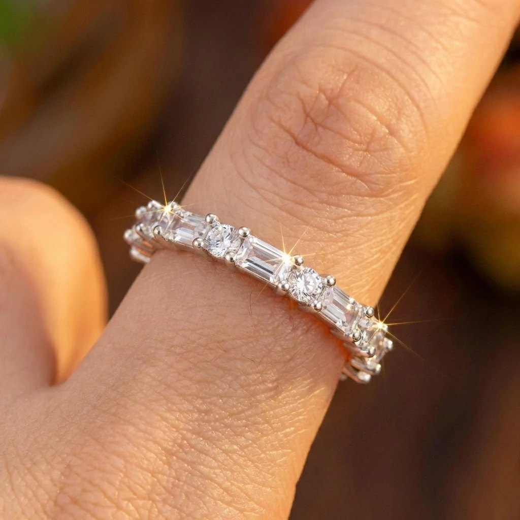 Minimalistische dünne Ringe für Frauen, glänzende, stapelbare Fingerringe mit kubischem Zirkon, stilvolle Charms, Party, Alltag, Modeaccessoires – Detail 2