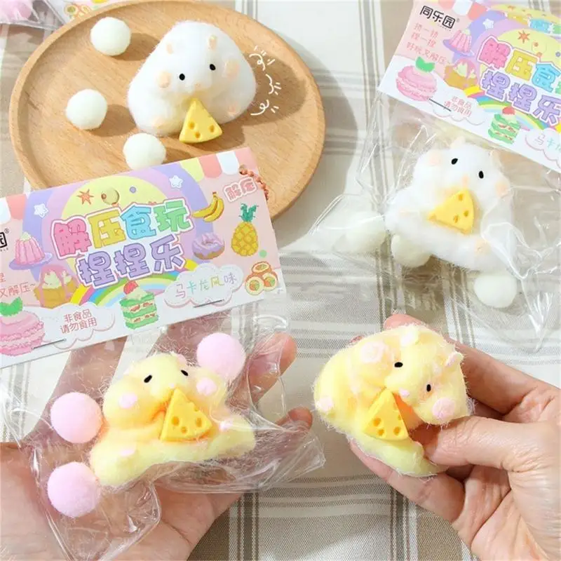 Cartoon Hamster Form Zappeln Spielzeug langsam aufsteigendes Anti -Stress -Spielzeug Stress Erhöhung Kinder Neujahr