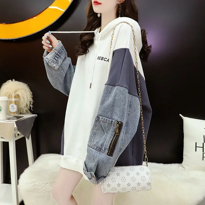 Anime Sweatshirt Female Hooded Essentials Hoodie for Women Graphic Korean Style Denim Jackets Woman Autumn Vintage Clothes 2024