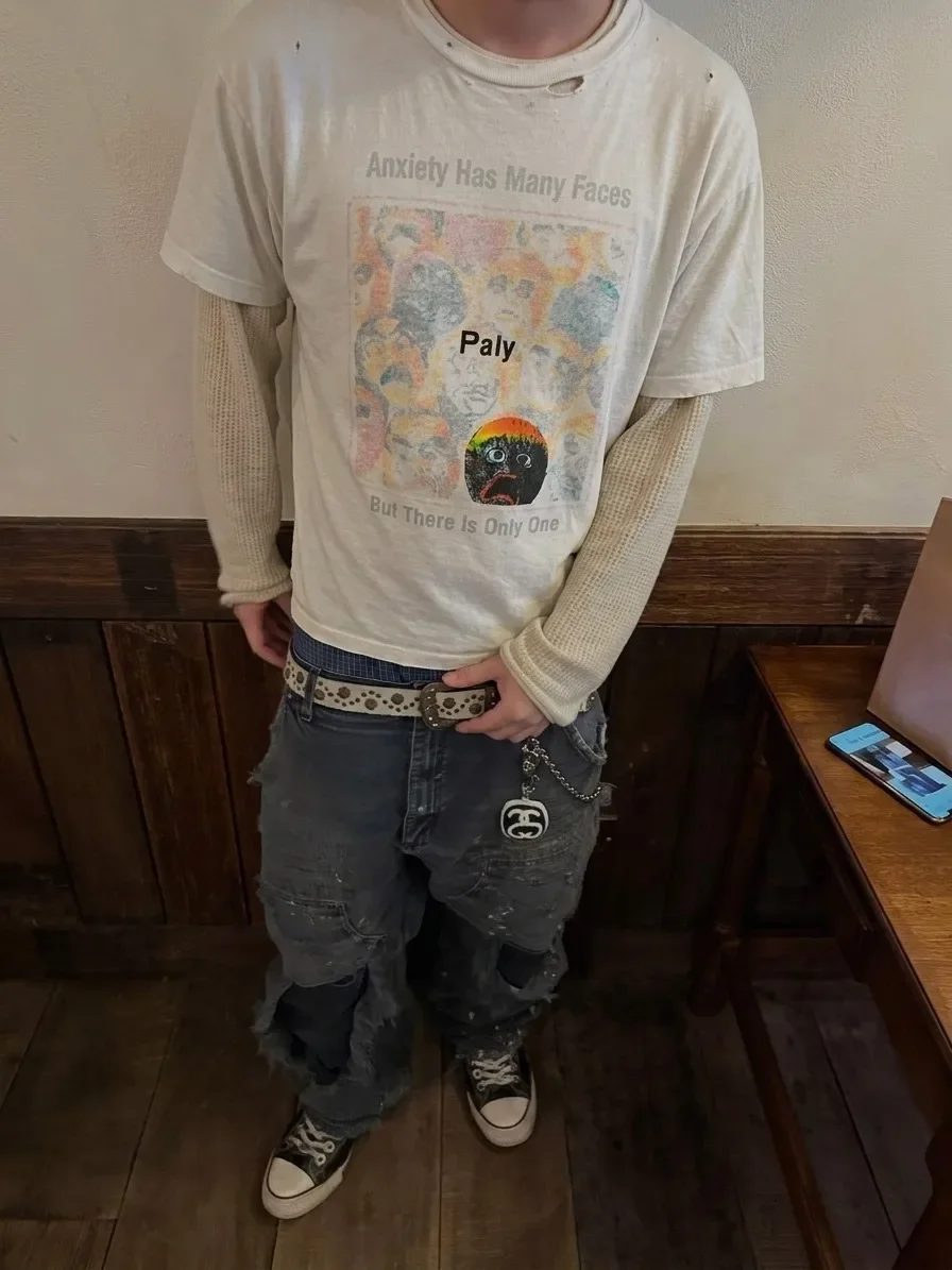 Paly Hollywood Anxious Face Print Reversible Distressed Boxy Short-Sleeve T-Shirt