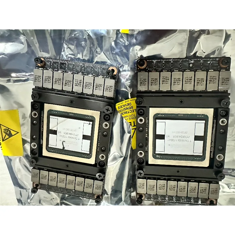Tesla V100 32GB SXM2版 + SXM2→PCIE変換 NVIDIA Tesla V100 (Volta) 32GB NVLINK 2.0 SXM2 GPU : Amazon.ca