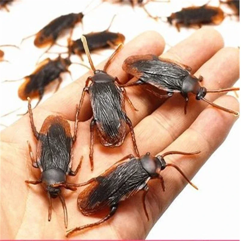 

Special Lifelike Model Simulation Fake Rubber Cock Cockroach Roach Bug Roaches Toy Prank Funny Trick Joke