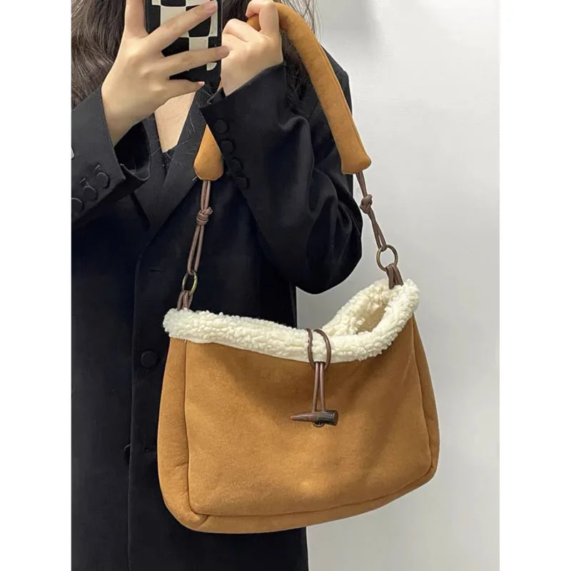 Lamb Wool Tote Bag Women\'s Autumn Winter Large Capacity Plush Shoulder Bag Fashion All-in-one Soft Underarm Faux Suede Handbag