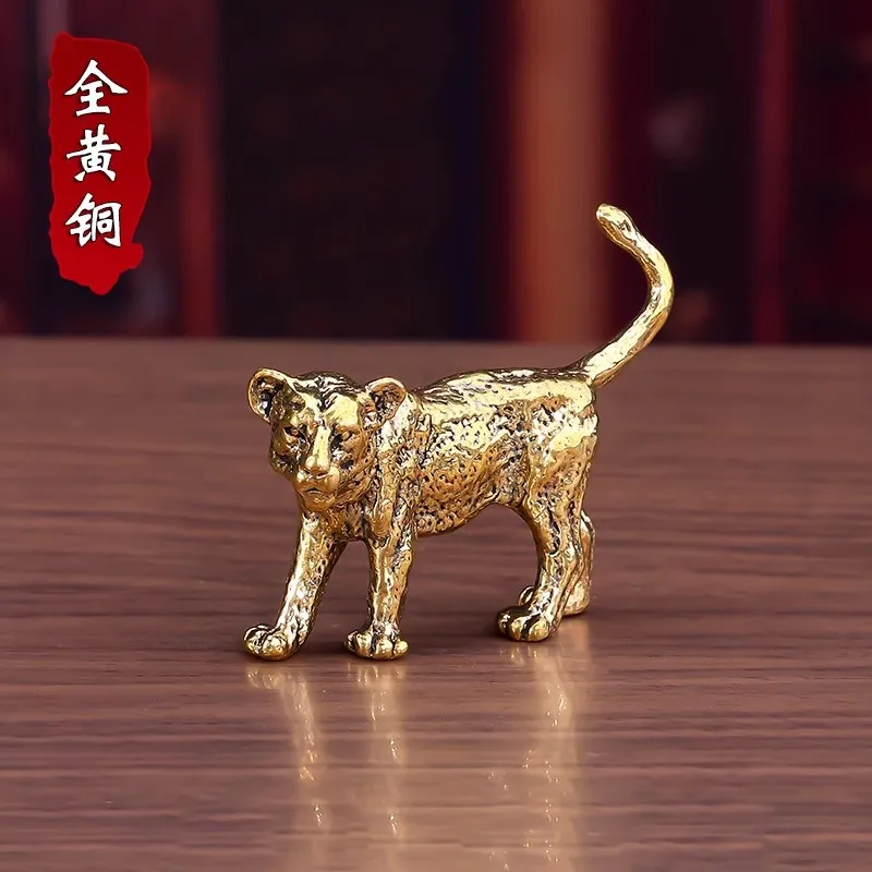 

Pure Brass Vintage Creative Home Office Desk Small Lion Figurine Craft Wholesale for Street Stalls