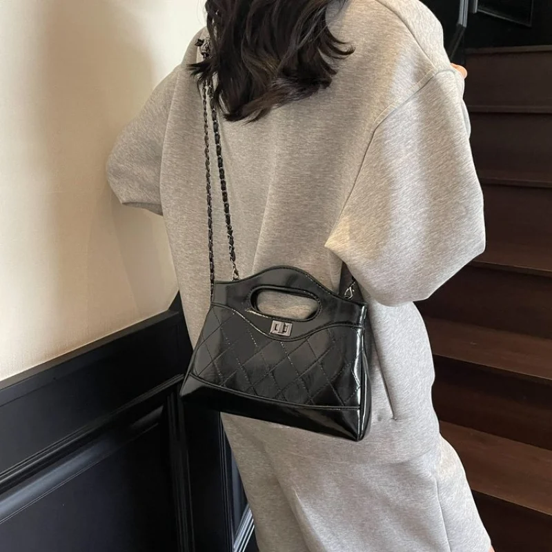 

Chic Women's Crocodile Pattern Handbag Top-Handle Crossbody Shoulder Bag Ladies Fashionable Everyday Luxury Purse