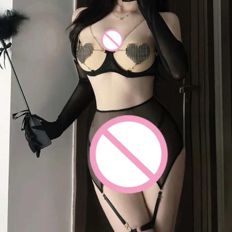 European and American Sexy Three-point Style Lace-up Heart-shaped Bra with Chain-link Hip-hugging Erotic Lingerie Hot Set Women - view 5