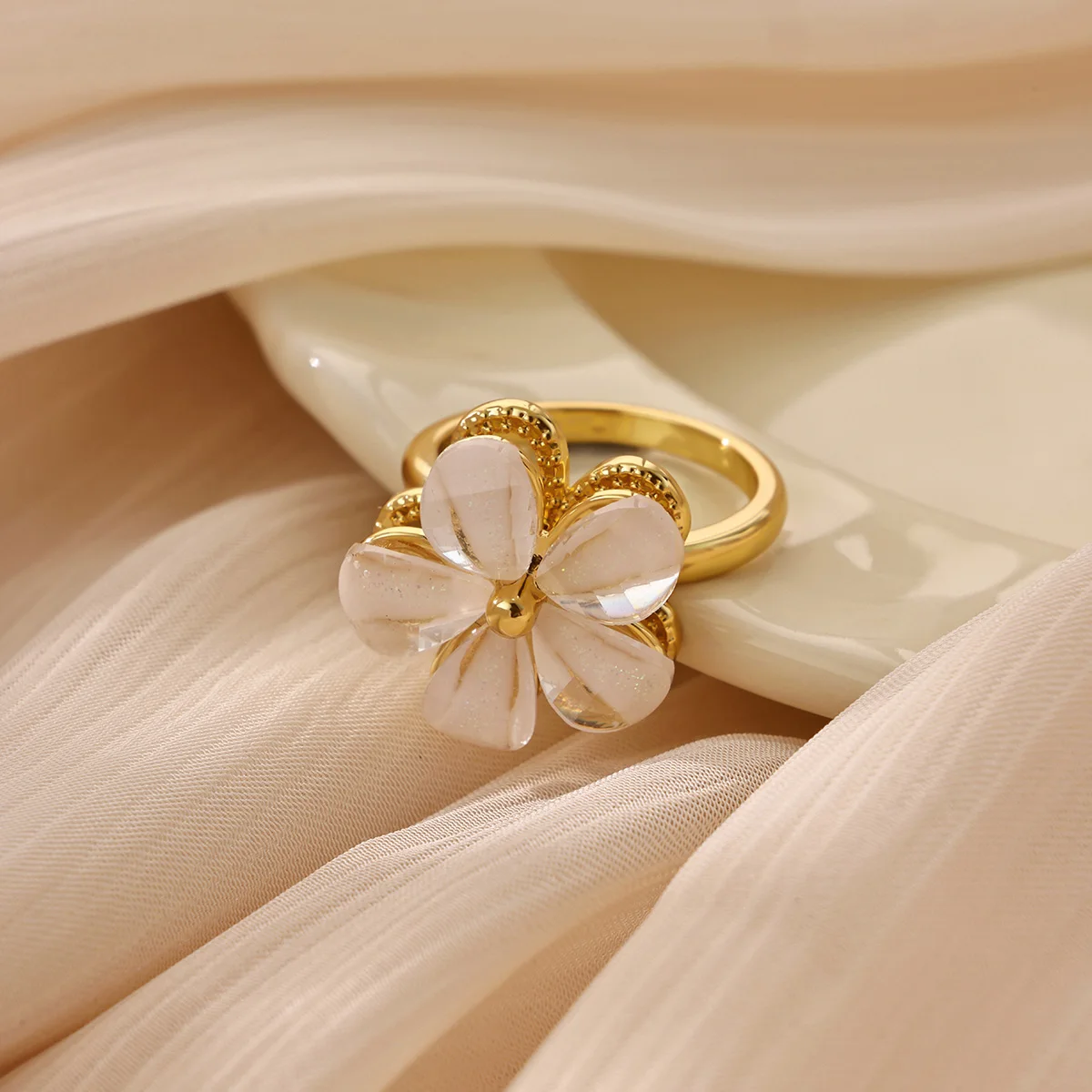 Niedlicher drehbarer Ring mit Blumenmuster aus Harz für Damen, goldfarben, Kupfer, drehbare Blume, offener Manschettenring, trendiger Party-Schmuck – Detail 16