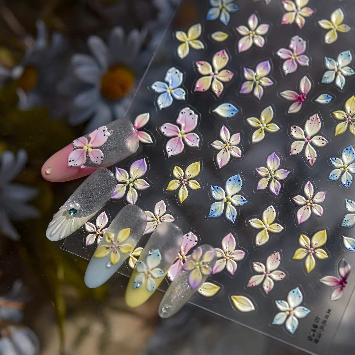 1pcs Gold Foil Dried Flower Relief Nail Stickers Colorful Oil Painting Flowers Fairy Nail Decals Frosted Floral Manicure Sliders