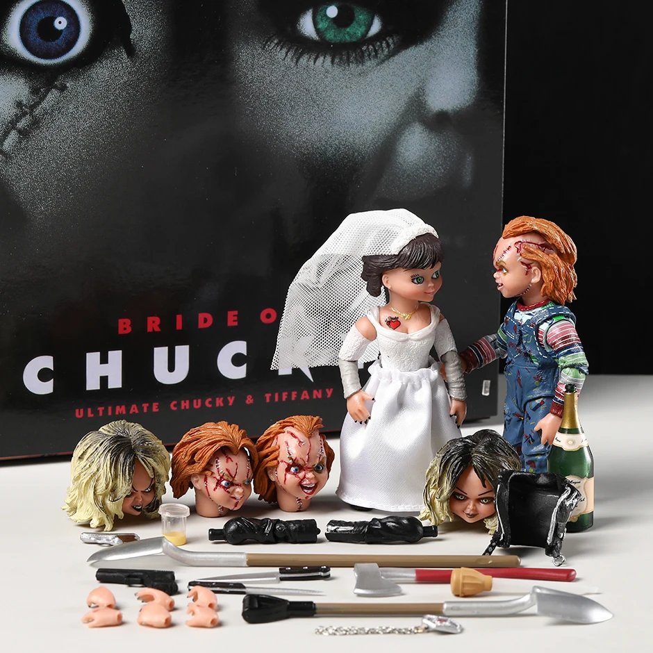 NECA Bride Of Chucky Ultimate Chucky & Tiffany Action Figure Hand