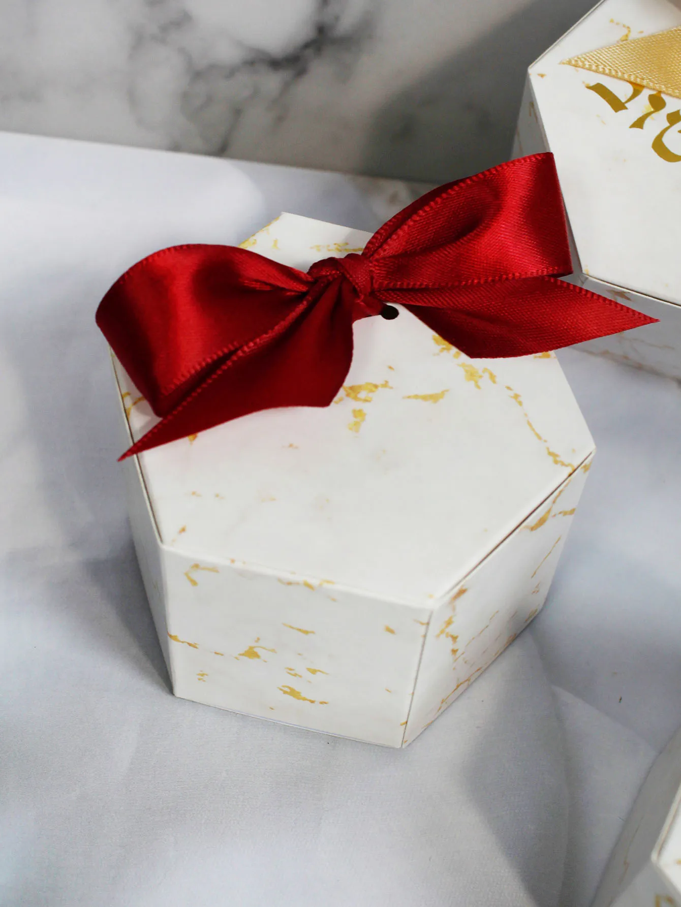 10/20/50pcs Hexagonal wedding gift candy box paper, four styles, festive decoration ball candy box