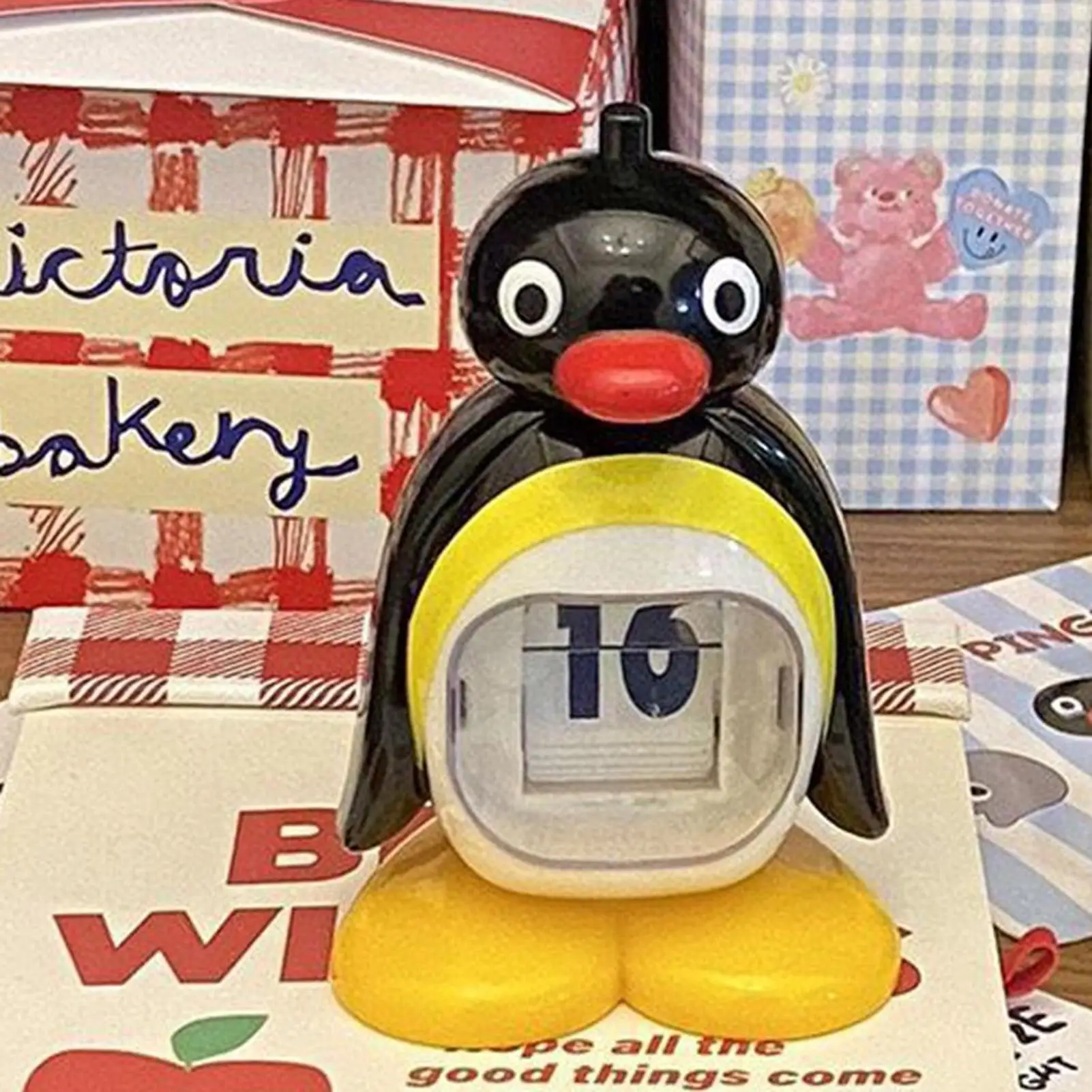 Penguin Perpetual Press Calendar Cute Retro Animal Doll Creative Desktop Ornament for Home Office Decor Christmas Birthday Gifts