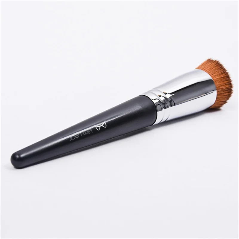 Face Foundation Makeup Brush - Multi-Functional Cosmetic Concealer Brush with Soft Artificial Bristles for Even Application