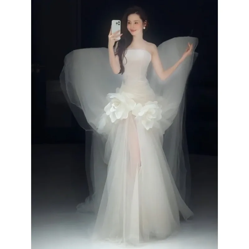 신부 Tulle Mermaid 웨딩 드레스 Sweetheart Pleat and Ruffles가있는 민소매 섹시한 오픈 백 스윕 트레인 시스 가운 가운