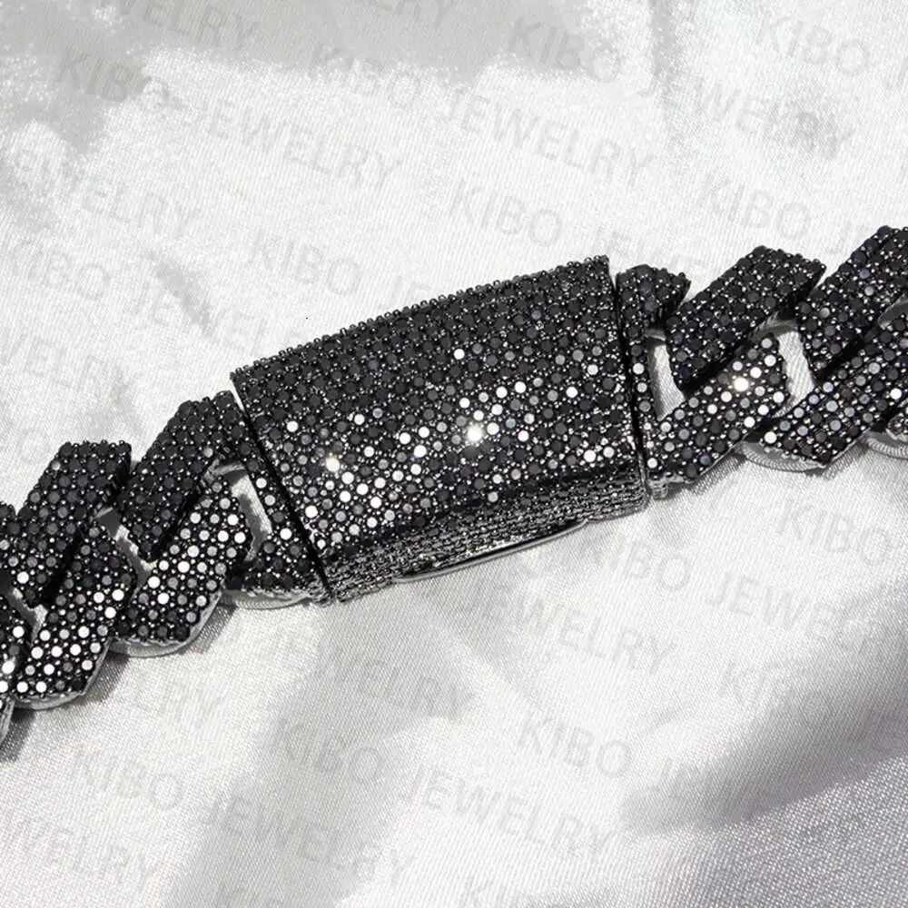 Luxury Fashion Jewelry Iced Out 18mm 20mm Black Plated 2 Rows Top Quality Sterling Silver Black Moissanite Cuban Link Chain.