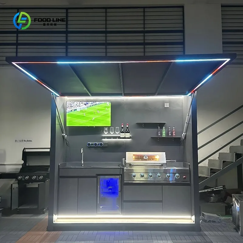 

Роскошный всепогодный комбинированный набор для барбекю: вытяжка, мойка и холодильник. Всесезонное использование с богатым набором удобств для отдыха и общения.