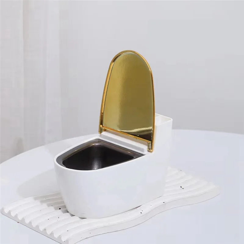 Wall Mounted Ashtray Storage Rack Toilet Shape Wall Ashtray Punch-Free Household Bathroom Accessories