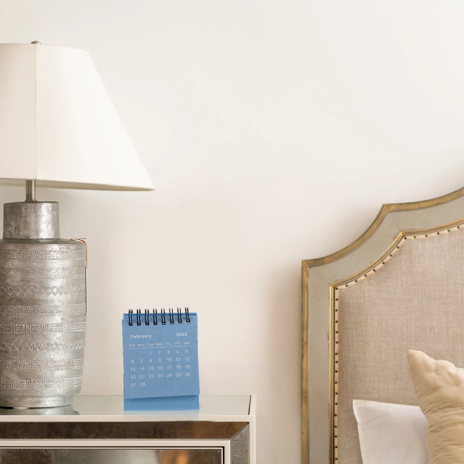 

1 шт., настольный календарь на 2022 год, мини-блокнот, плотная бумага, офисный стол, планировщик расписания, спиральный переплет, ежедневная заметка, съемка заметок