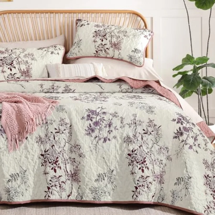 

Floral Queen Quilt Set3 Pcs Purple Red Botanical Leaf and Butterfly Pattern Bedspread Coverlet Set Soft Beautiful Farmhouse Pla