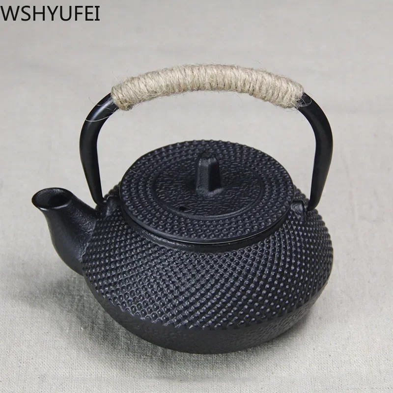 WSHYUFEI High quality black Cast Iron Kettle Teapot Strainer Tea Pot Office Home Coffee Pot Convenient Kettle 290ml