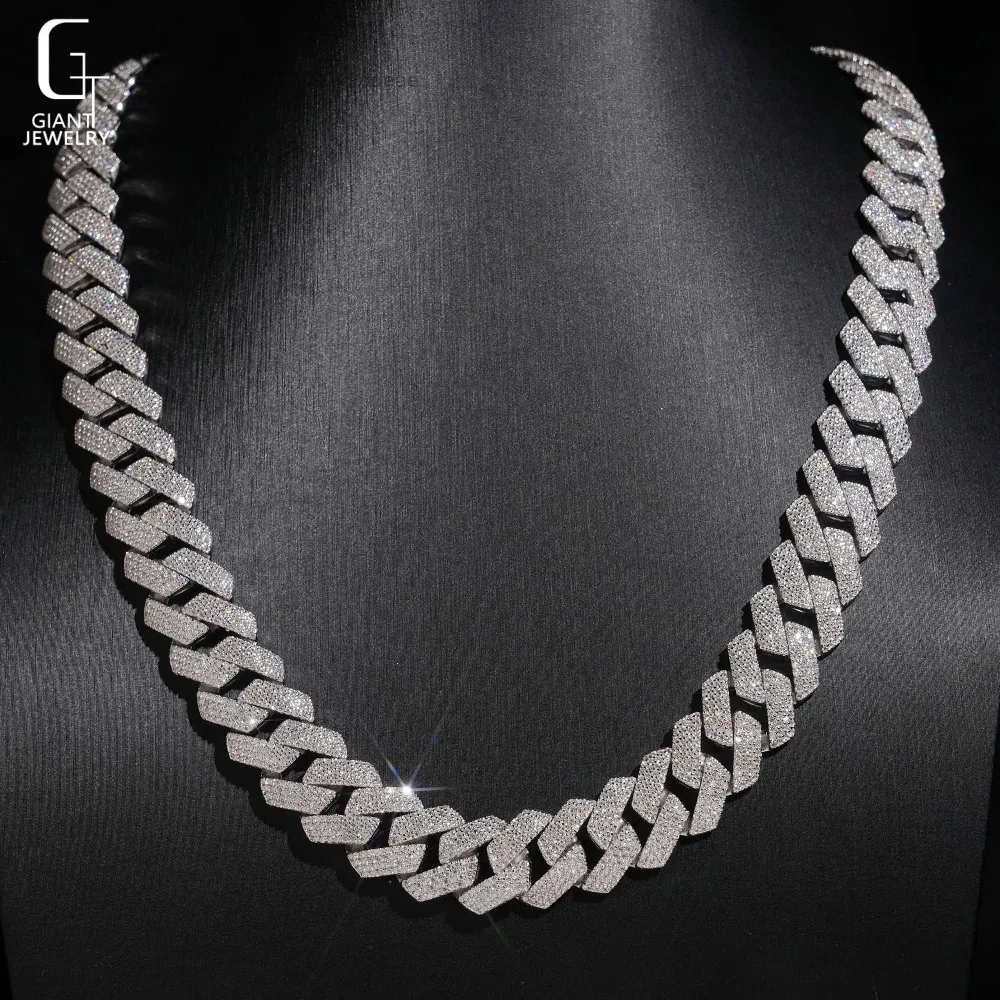 Sterling 925 Silver Moissanite Cuban Link Chain Past Diamond Tester 15MM Moissanite Cuban Chain Mens Moissanite HipHop Jewelry..