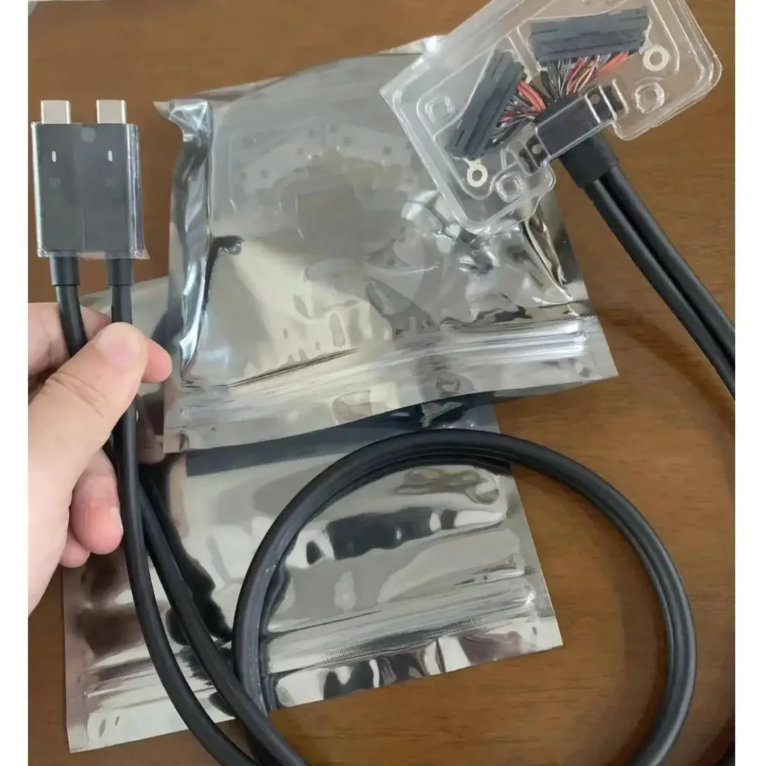 Dual USB-C Docking Station Connector Cable FOR DELL WD19DC 0YXCYK YXCYK  Features: 1.Replacement part for DELL WD19DC 0YXCYK YXC