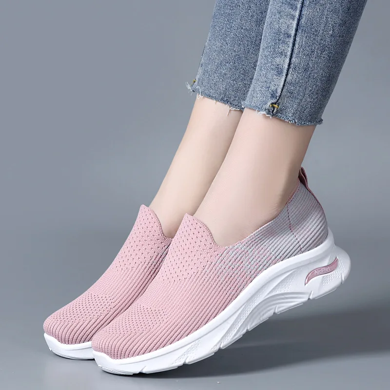 Chaussures de Course Respirantes en Maille Confortables à Semelle Souple, Baskets Décontractées pour Femme, Nouvelle Mode d'Été 2024