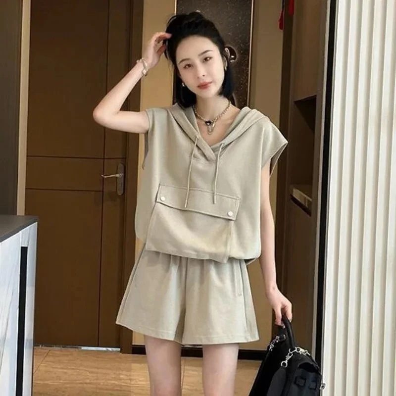 

Women's Short Sets 2 Pieces Hoodie Korean Style Plain Pocket Vacation Outfits Woman 2025 Two-piece New in Matching Female Shorts