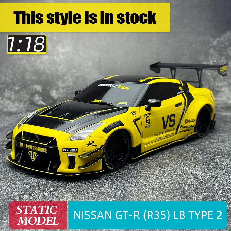 Solido 1:18 scale NISSAN GT-R (R35) LB TYPE 2 Static decoration car model Metal to send friends holiday gift collection