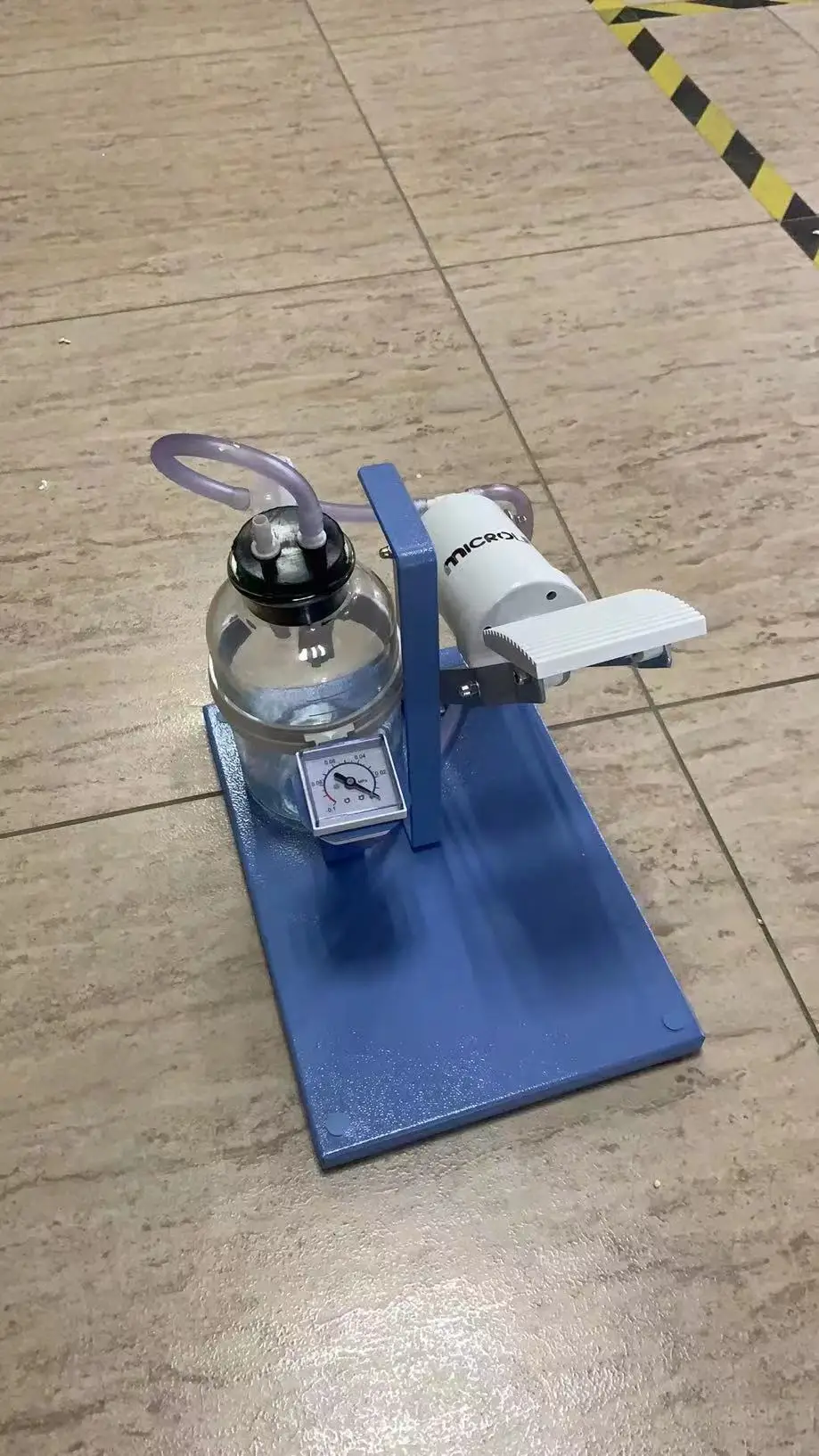 Hot Selling Cheap Hospital Medical Manual Foot Operated Pedal Phlegm