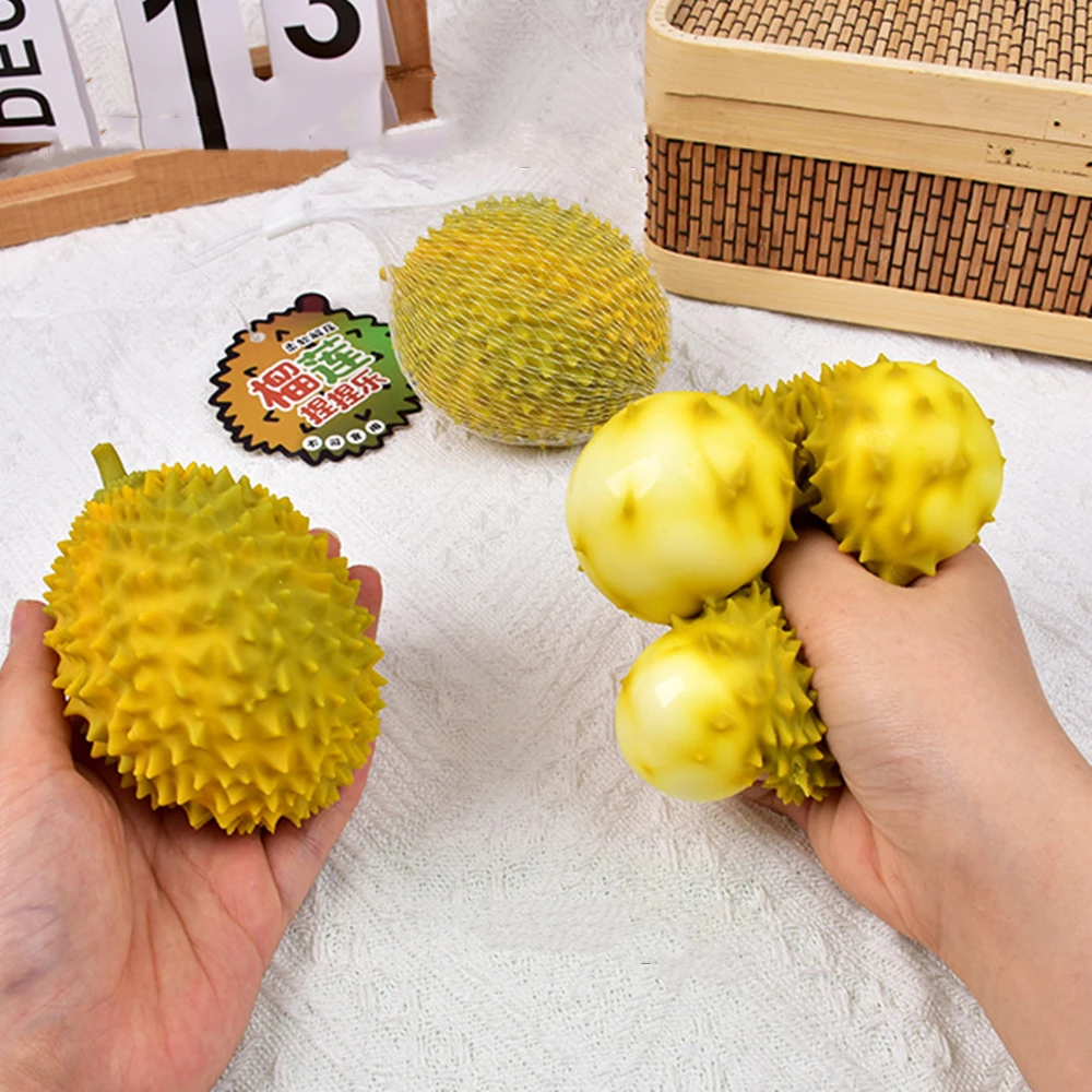 ソフトストロベリーフルーツスクイーズおもちゃ – 子供と大人向けのゆっくりと上昇するストレス解消、抗不安感覚そわそわおもちゃを絞る