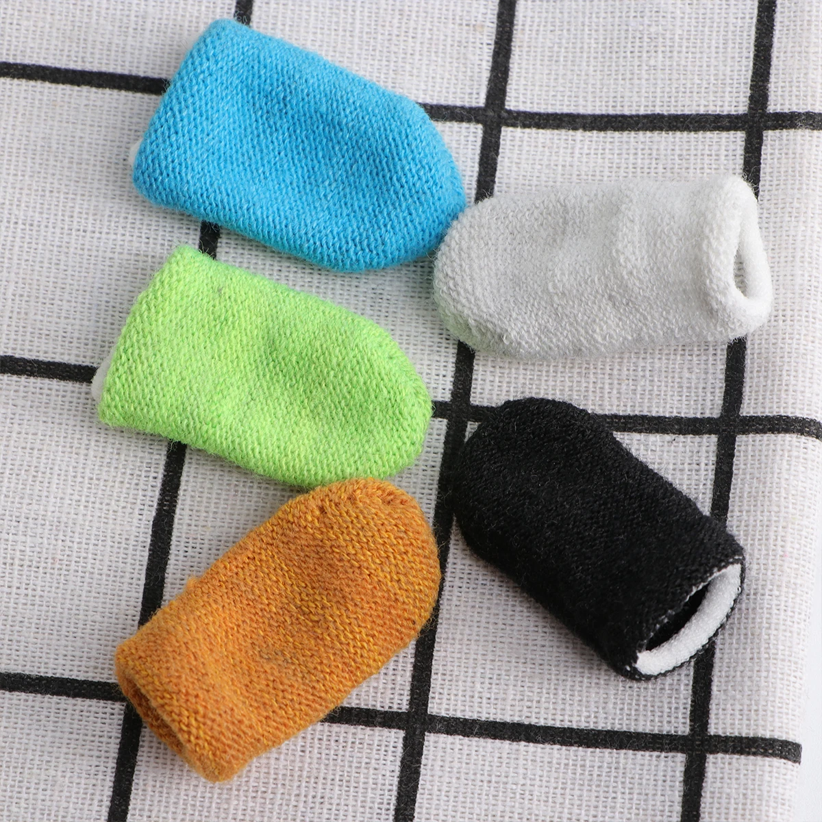 

5pcs -static Finger Covers Sweatproof Soft Elastic Gaming Accessories for Man Woman Fiber Spandex