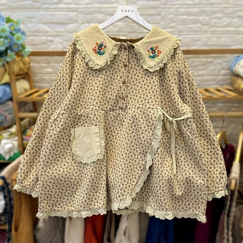 

Winter Fleece Cotton Linen Patchwork Corduroy Floral Embroidery Coat for Women Vintage Retro Chic Cottage Core Kawaii Coat Tops