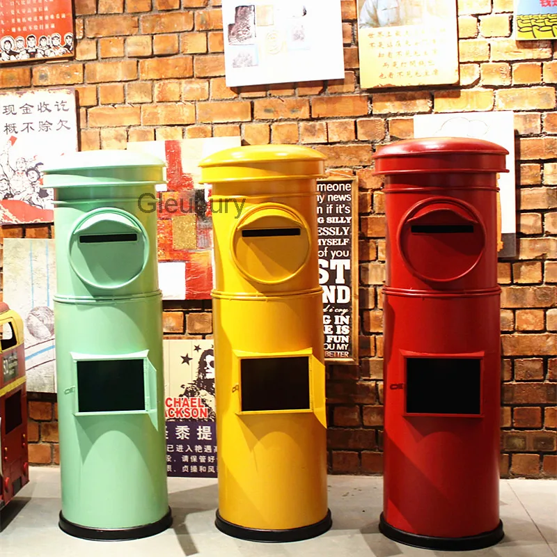 Japanese mailbox, iron art model, decorative item for outdoor activities, European-style school ornament
