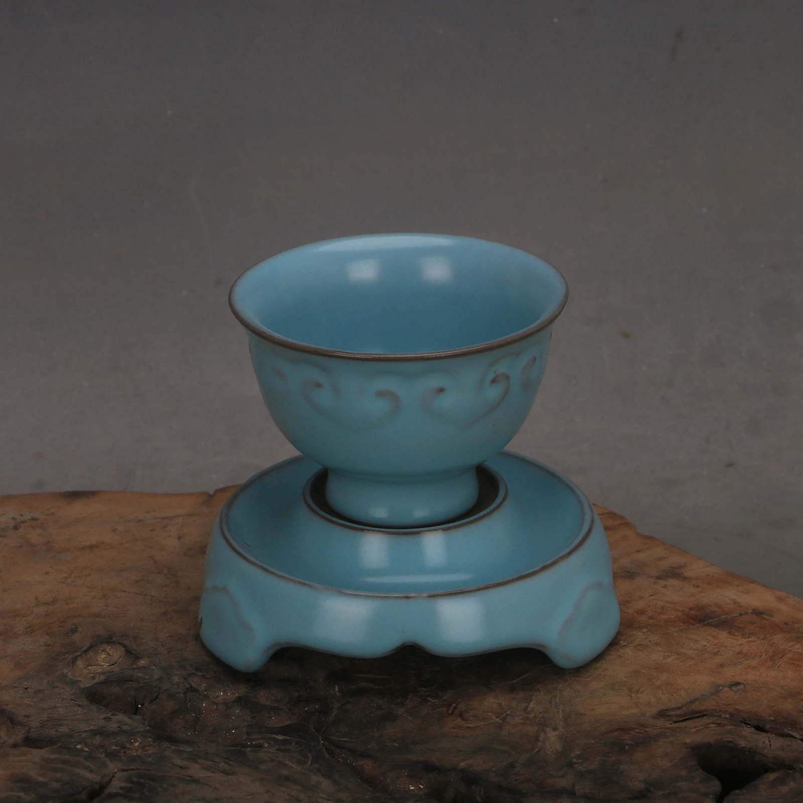 

3.7" Good Collect Chinese Porcelain Ru Kiln Blue Glaze Ruyi Three Foot Tea Cup