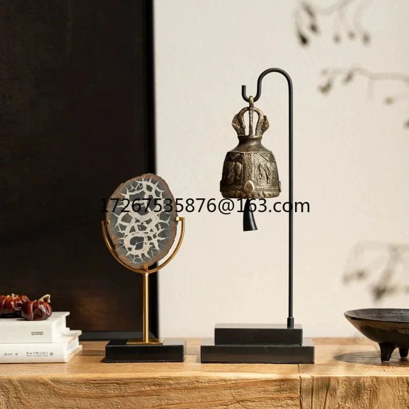 

Wabi-sabi medieval style metal bell wood fossil high-end decorations club tea room Zen crafts