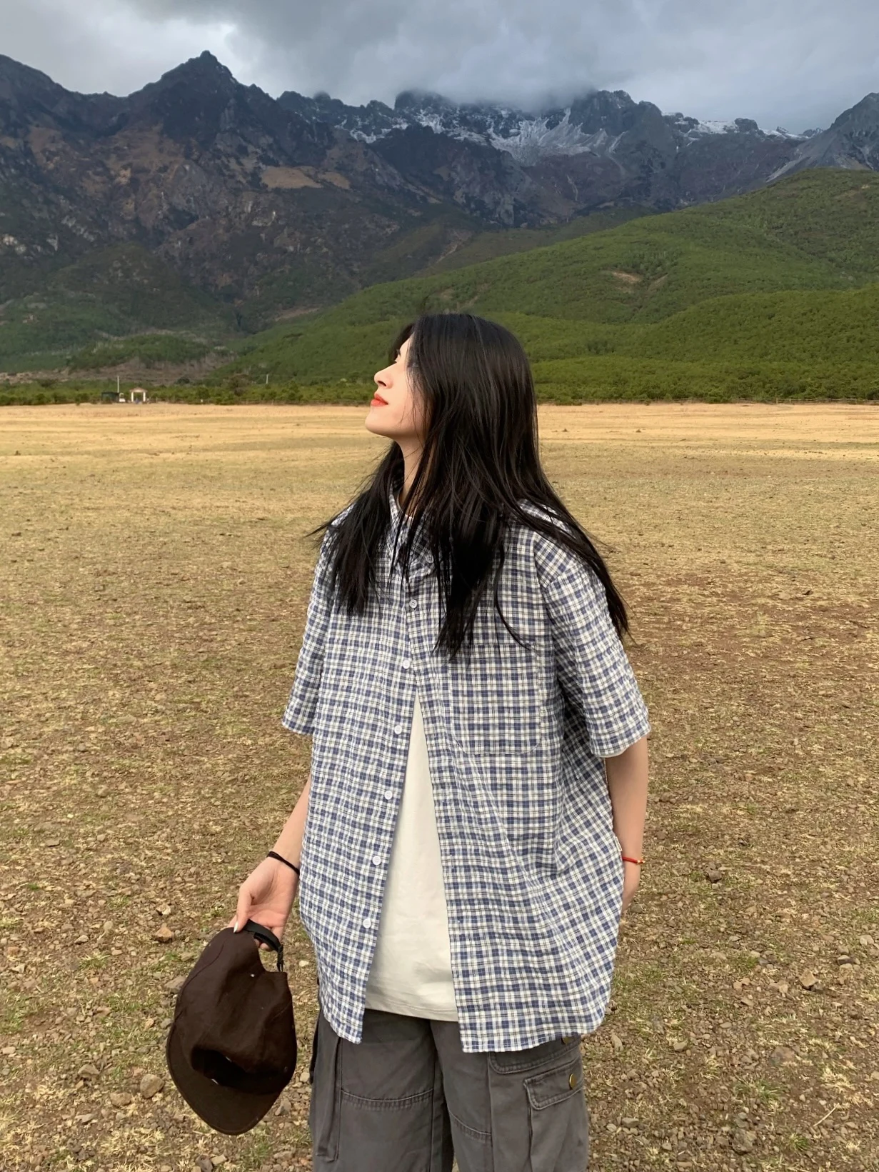 

Японская рубашка Lifeasam в стиле ретро с художественным клетчатым узором, свободного кроя, повседневная, модная, тонкая, удобная, универсальная.