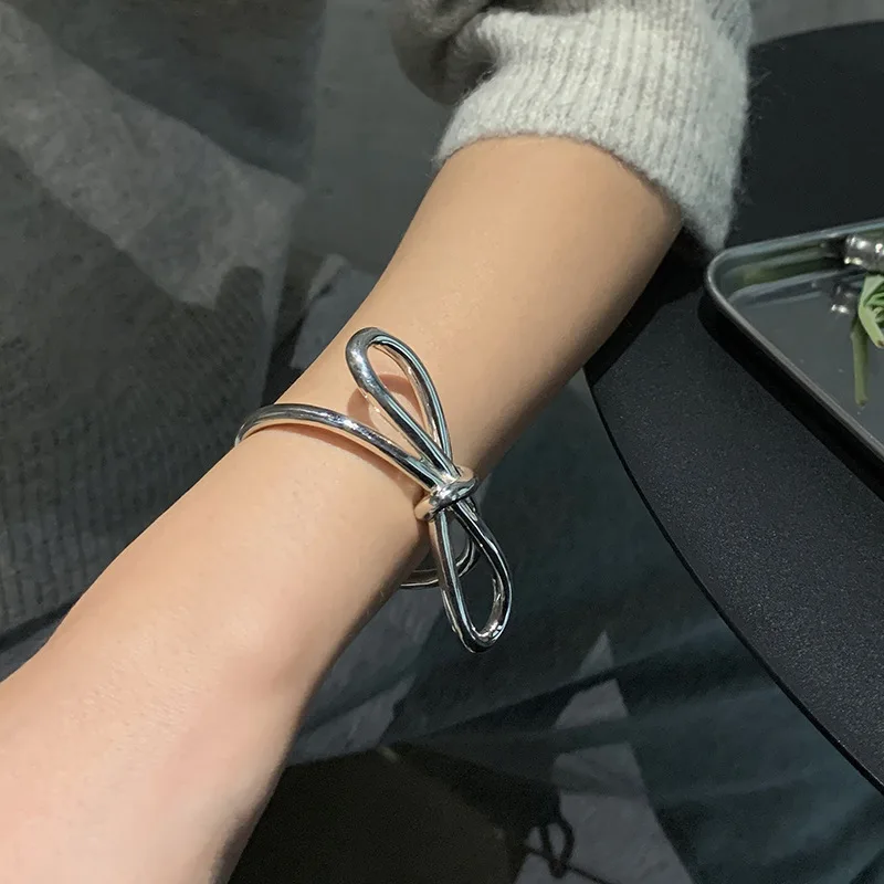 100% 925 Sterling Silber Trendiges Schleifenknoten-Damenarmband Schmuck Frauen Geburtstagsgeschenke 2026 Neuer Stil – Detail 3
