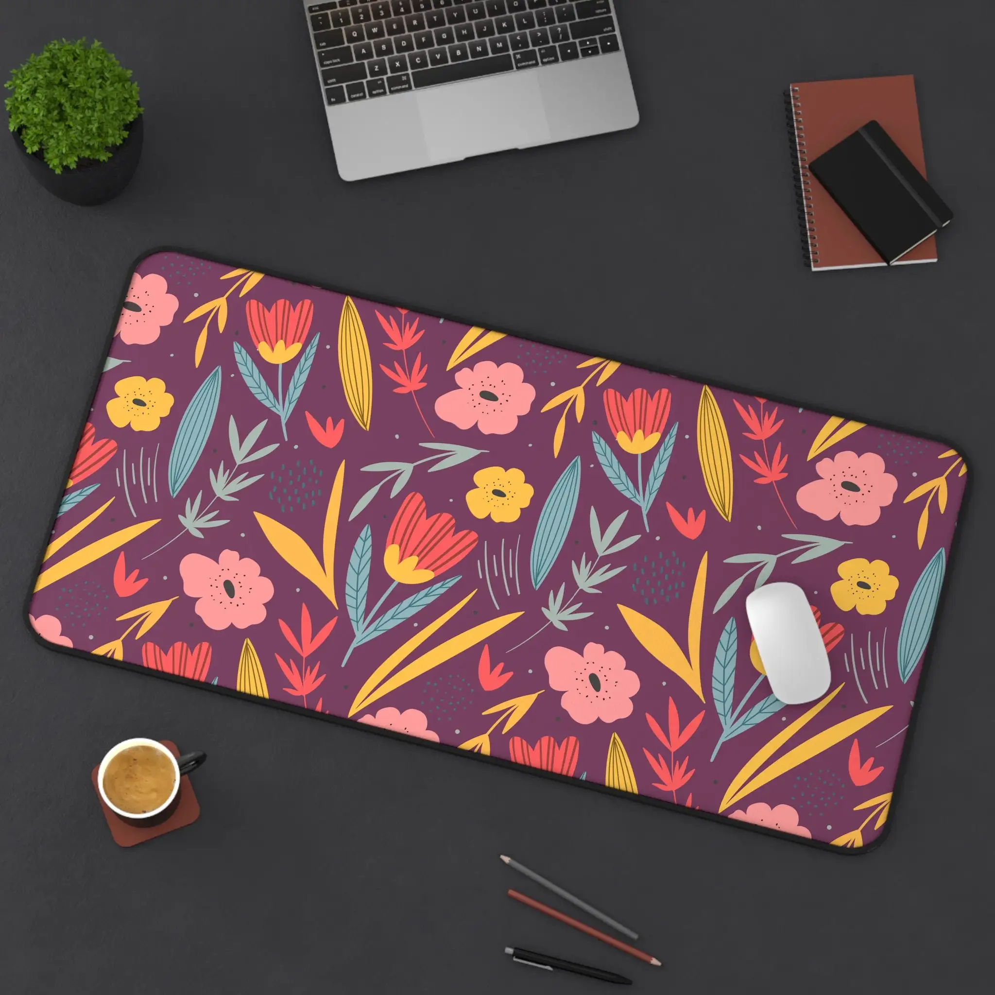 

Purple Cute Flower Mouse Pad, Beautiful Flower Decoration, Non-Slip Waterproof Gaming Desk Mat, Perfect Gift for Plant Lovers