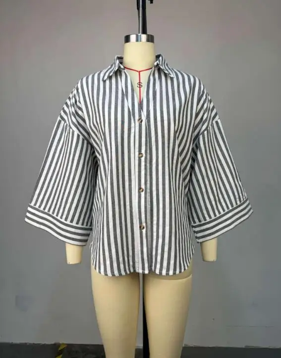 

Women's Shirt Spring and Summer New Fashion Casual Commuting Style Striped Print Lapel Button Front Loose Flared Sleeve Shirt