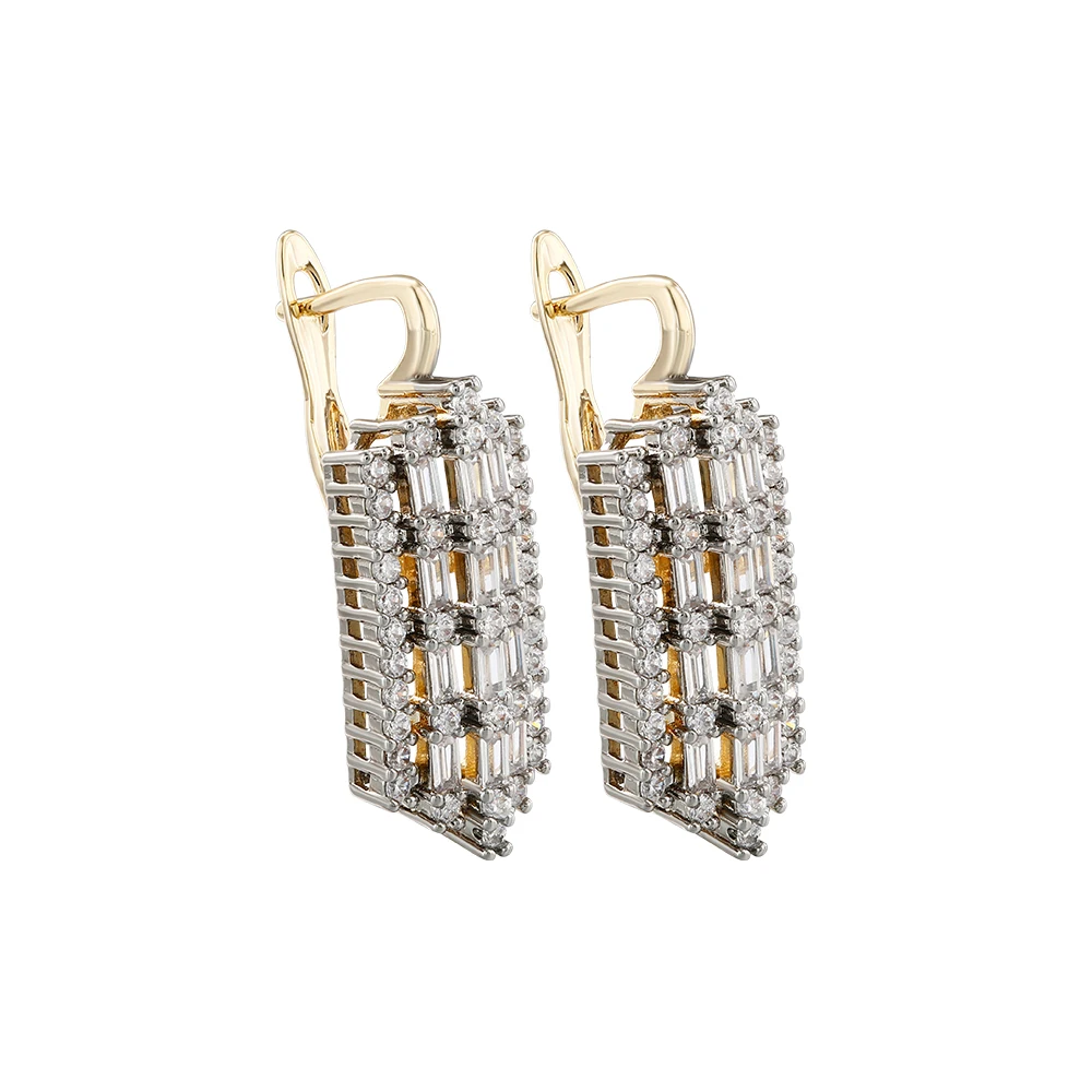 Französischer leichter Luxus-Schmuck mit eingelegten Baguette-Ohrringen und Ringen im zweifarbigen Set, vielseitiger Schmuck für den Arbeitsweg und Bankette. – Detail 9
